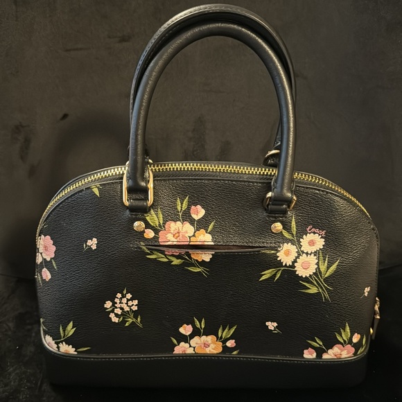 EUC Coach Purse - Picture 4 of 6